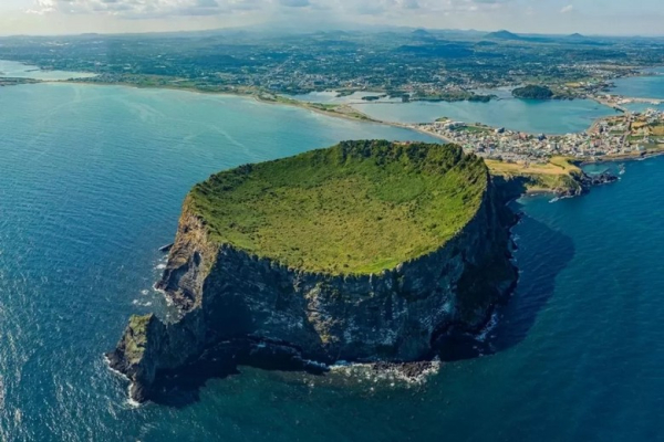 Kinh nghiệm đi tour đảo Jeju: Cảnh đẹp, thời tiết theo mùa và ai nên chọn? Lưu ý cho khách từ Hà Nội