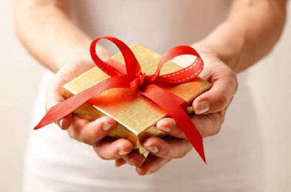 Văn hóa tặng quà của người Hàn, khách Việt nên biết gì? 