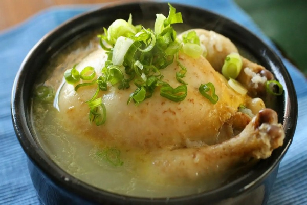 Gà hầm sâm Samgyetang có thật sự bổ dưỡng không? 