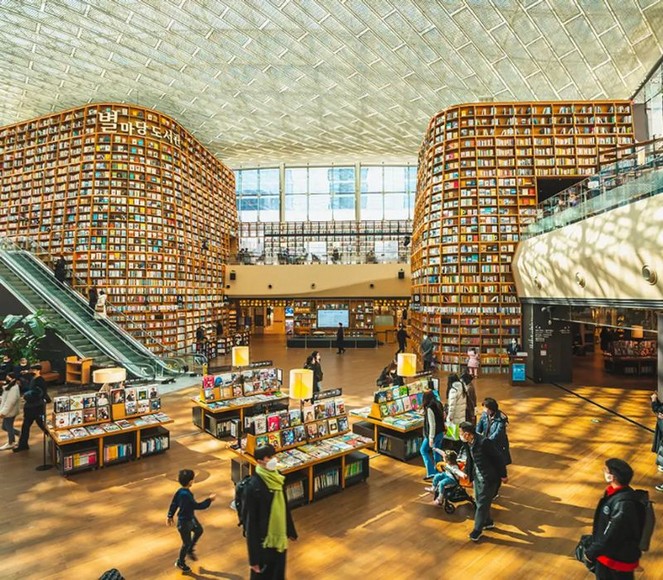 thư viện Starfield Library bên trong Gangnam COEX Mall